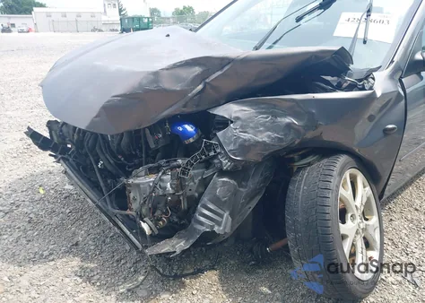 2008 Mazda Mazda3 I Sport из США, поврежденный, VIN JM1BK12F481877994